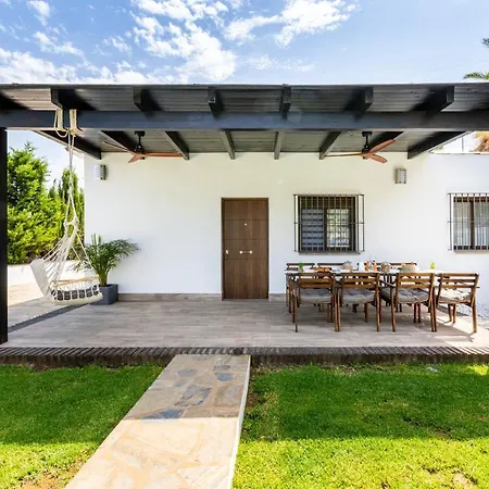 Nyaraló Kanmarala *