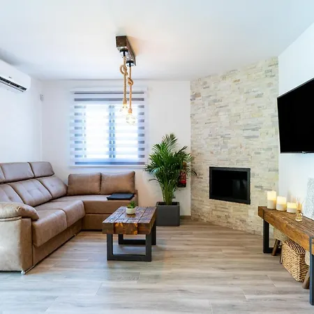 Kanmarala * Alhaurín de la Torre